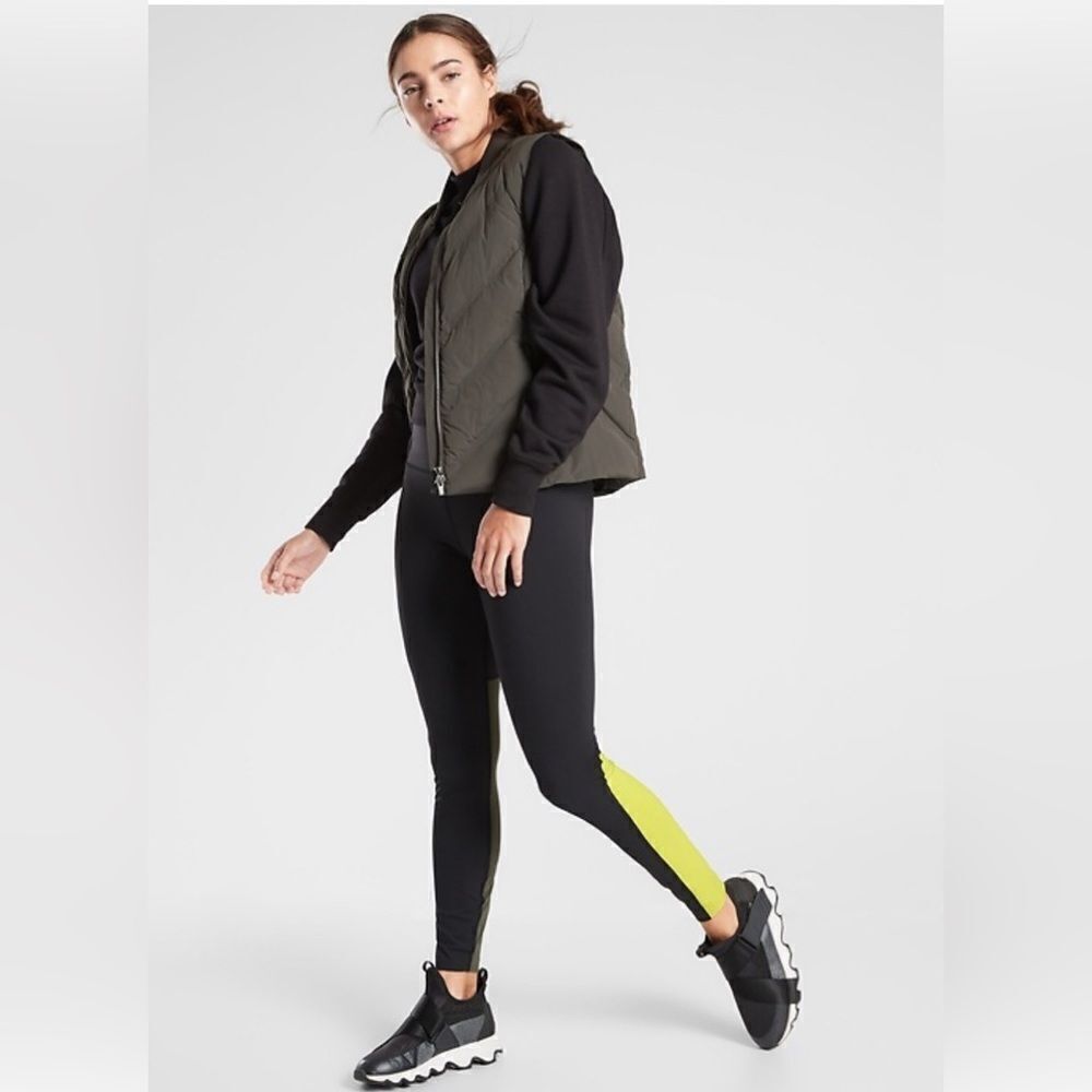 Athleta Asym Colorblock Tight supersonic neon and olive small - Picture 4 of 4